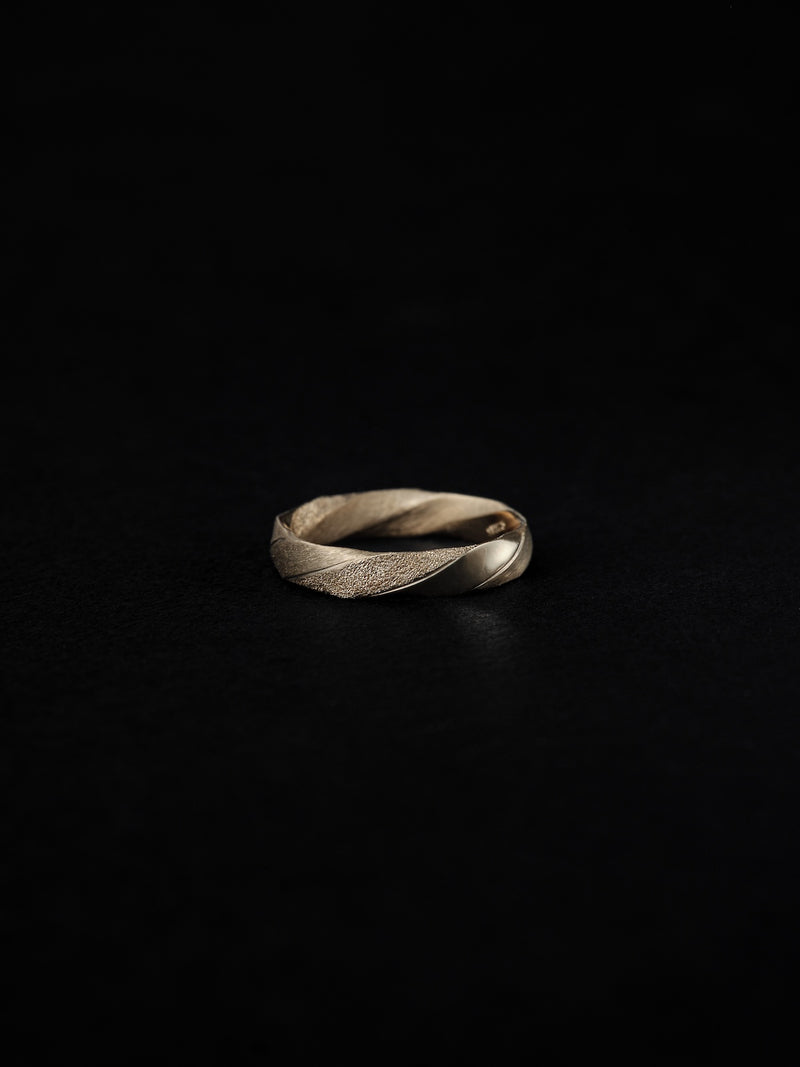 ORI — 織 —